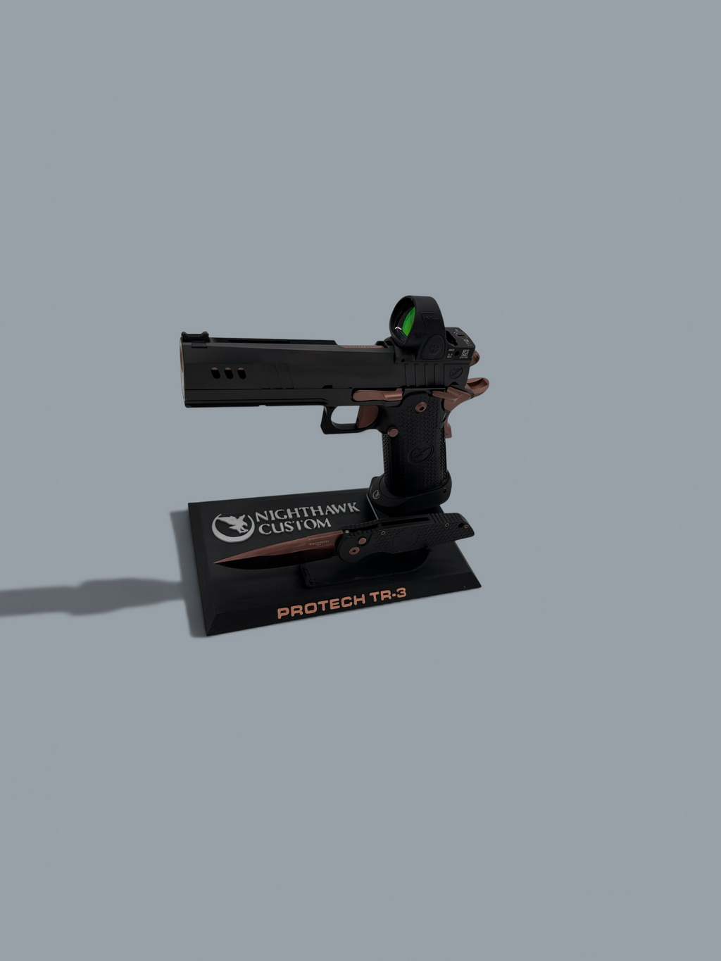 Pair your Pistol and Knife Display Stand – Personalized with Your Logo, Name & Custom Colors