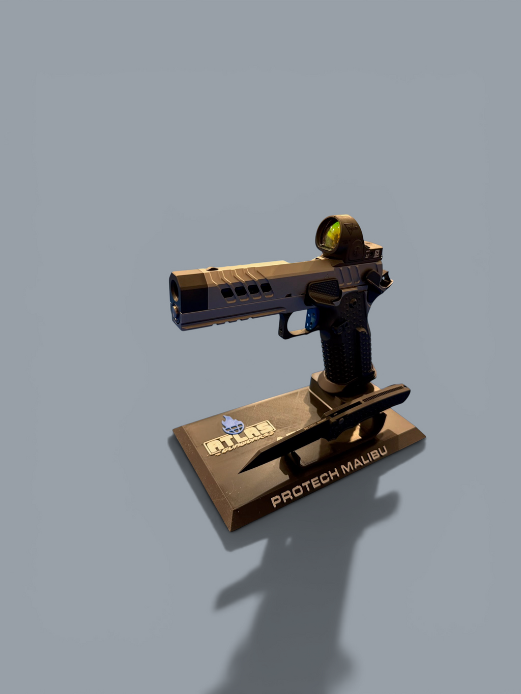 Pair your Pistol and Knife Display Stand – Personalized with Your Logo, Name & Custom Colors